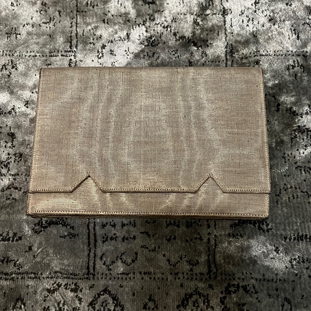 Gorgeous Vintage 1920s/1930s Art Deco Gold Envelope Clutch